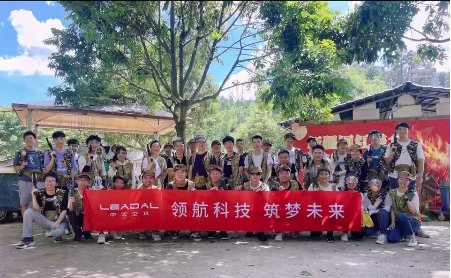 烈日下急速升温的“达人情”